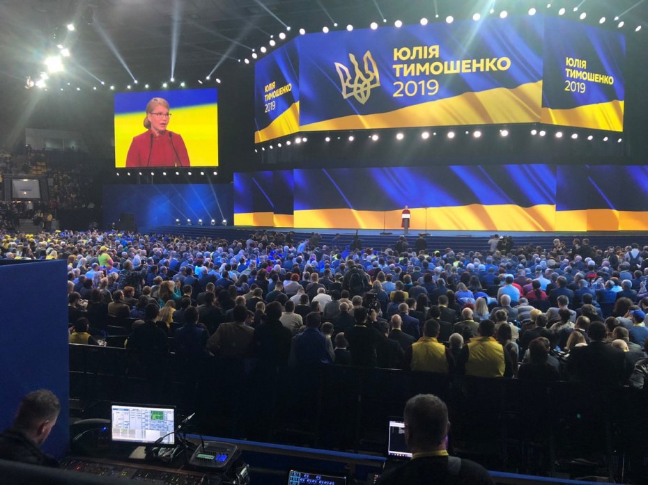 Η Τιμοσένκο και πάλι υποψήφια πρόεδρος της Ουκρανίας