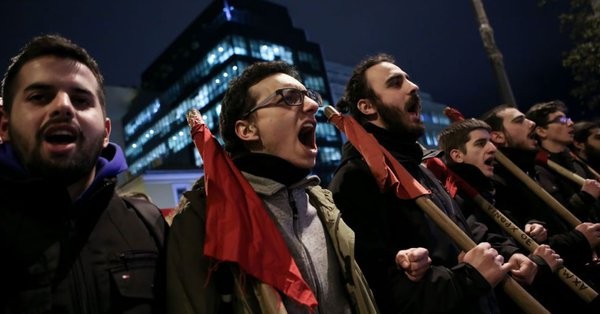 Διαδηλώσεις στο κέντρο της Αθήνας για την επίσκεψη Μέρκελ