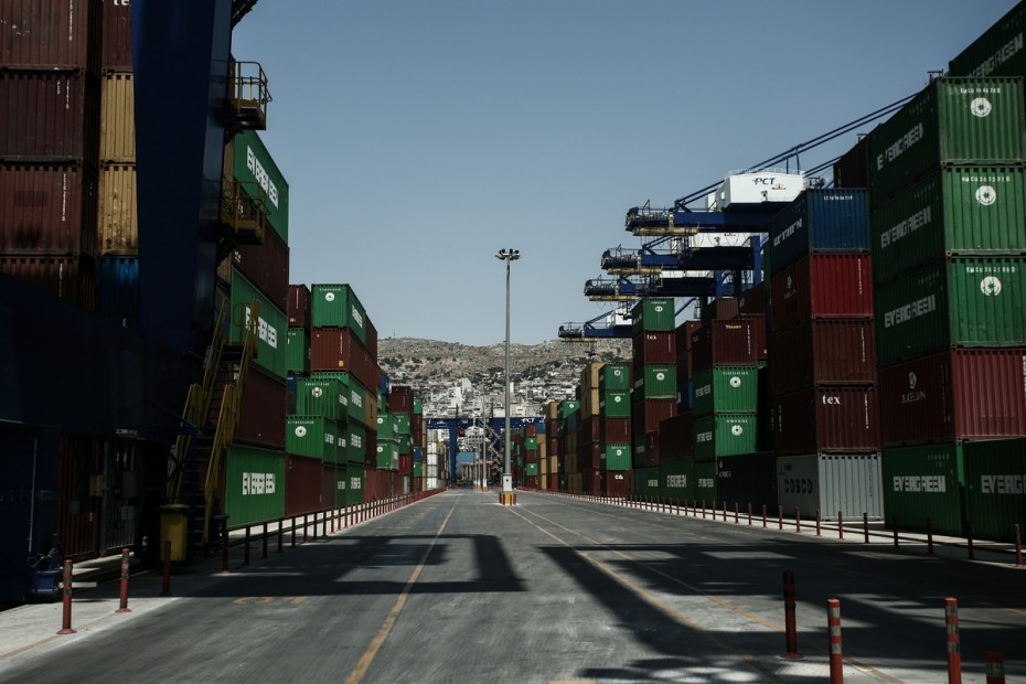 Πρόστιμο-μαμούθ στην Ελλάδα για παράνομο δίκτυο κινεζικών εισαγωγών