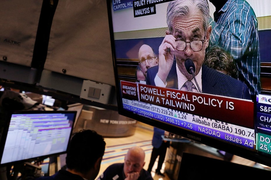 Η Fed «αγχώνει» τη Wall Street για το ξεκίνημα της Τρίτης