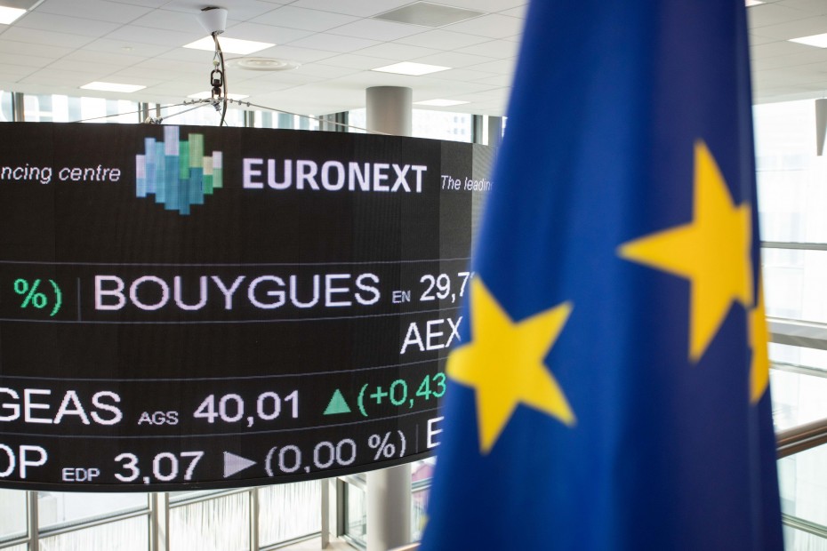 «Μοιρασμένες» οι ευρωαγορές για το κλείσιμο της Πέμπτης