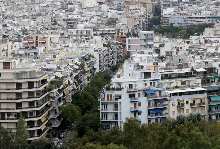 Telegraph: Μαζικές εξώσεις στην Ελλάδα με την «επιδημία» Airbnb