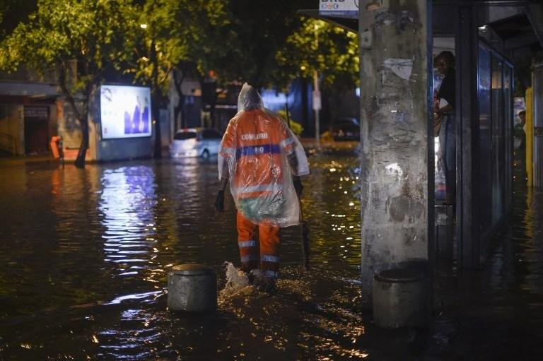 Τουλάχιστον 5 νεκροί στο Ρίο της Βραζιλίας από τις βροχές