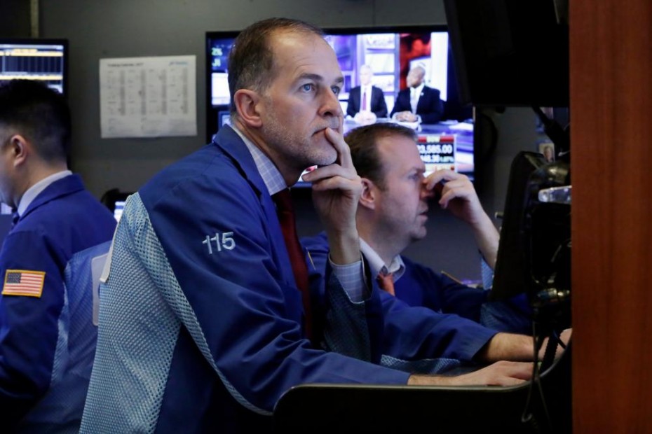 Ρευστοποιήσεις κερδών στη Wall Street για το άνοιγμα της Πέμπτης
