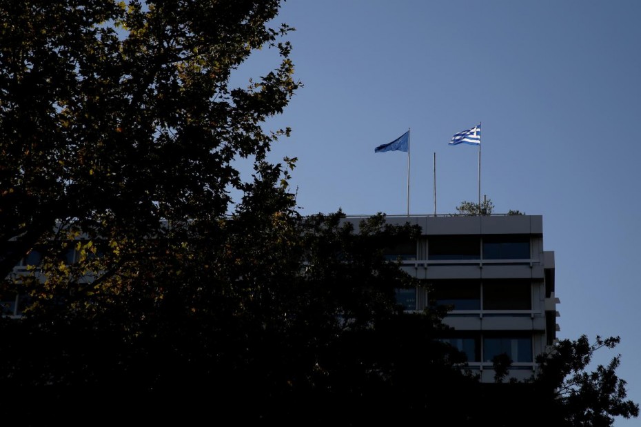 Ακάθεκτες οι νουθεσίες της Κομισιόν στην Ελλάδα για τις μεαταρρυθμίσεις