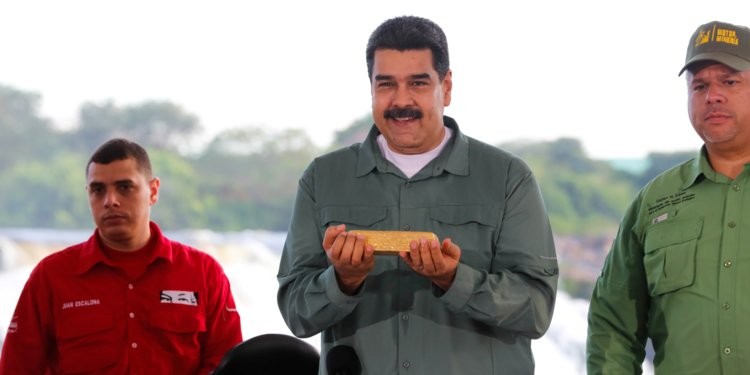 Ο Μαδούρο ξεπούλησε τον μισό χρυσό της Βενεζουέλας για μετρητά
