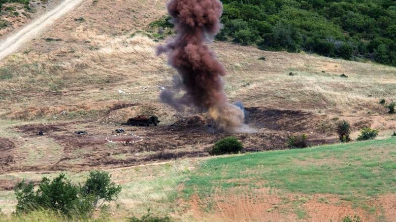 Απρόσμενες εκρήξεις σε στρατιωτική άσκηση στις Σέρρες