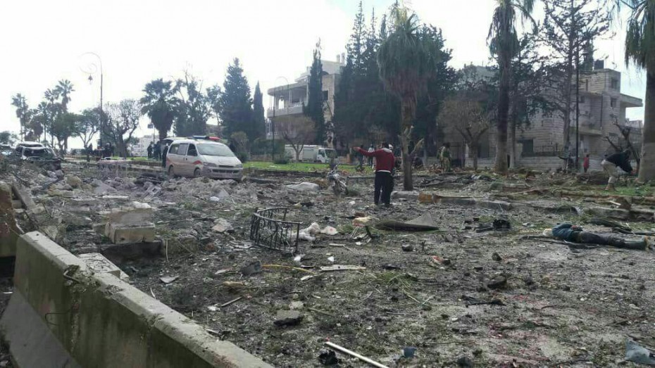 Πολύνεκρη διπλή επίθεση στην Ιντλίμπ της Συρίας