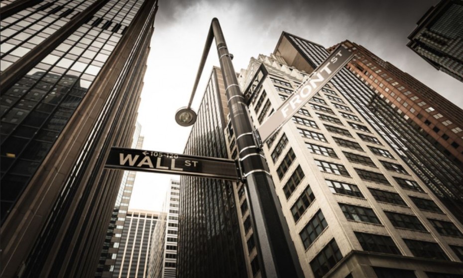 Τέλος στο ανοδικό σερί της Wall Street, λόγω εταιρικών αποτελεσμάτων