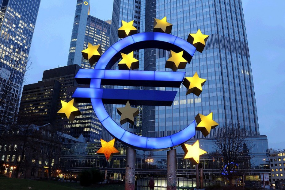 Brexit, εμπορικός πόλεμος και... σκάνδαλα στο επίκεντρο των ευρωαγορών