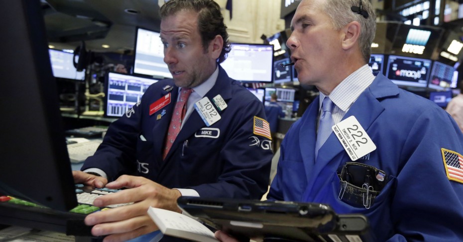 Το 10ετές ρίχνει την Wall Street
