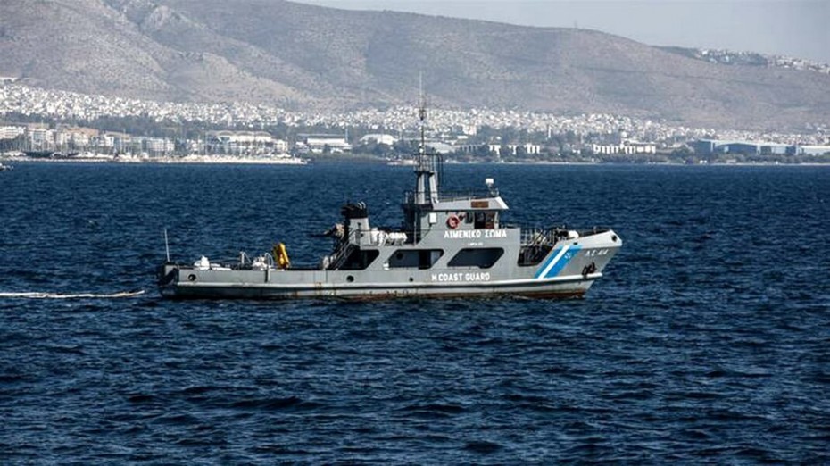 Ακυβέρνητο τουρκικό πλοίο στα ανοιχτά του Αγαθονησίου
