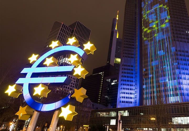 ΕΚΤ: Πλεόνασμα €27 δισ. στο ισοζύγιο τρεχουσών συναλλαγών