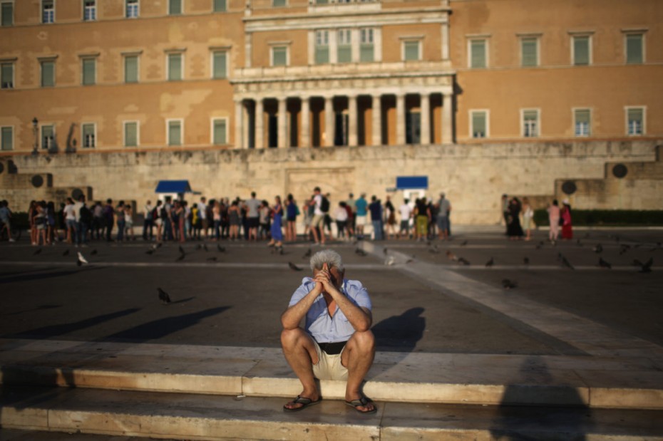 Handelsblatt: Έλληνες, ο απογοητευμένος λαός