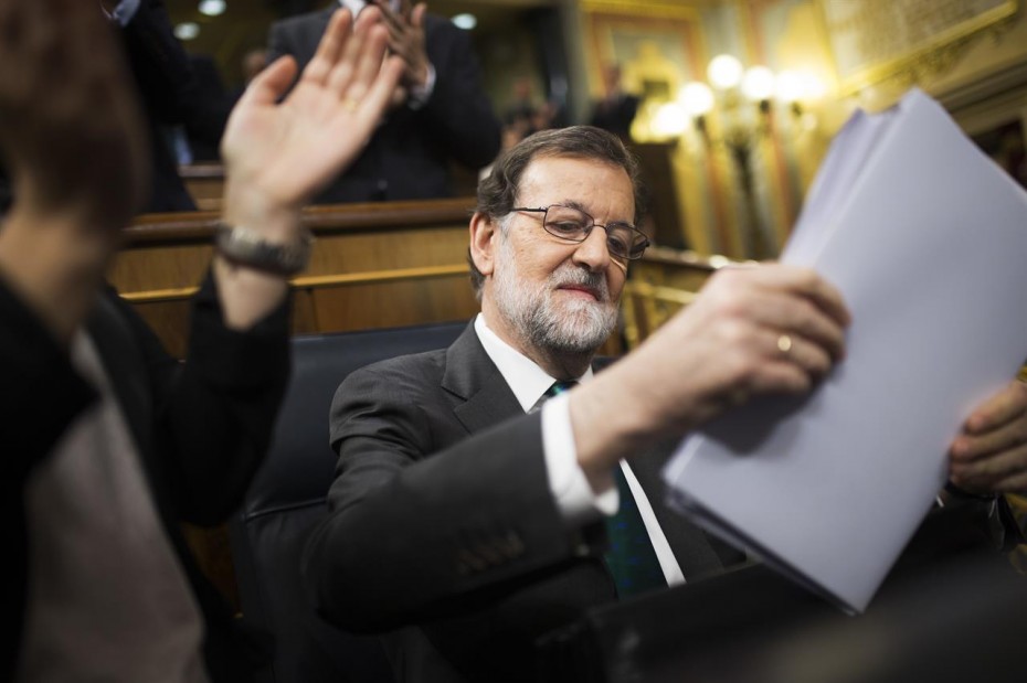 Ισπανία: «Φαλιρίζει» το Λαϊκό Κόμμα μετά την εκλογική αποτυχία