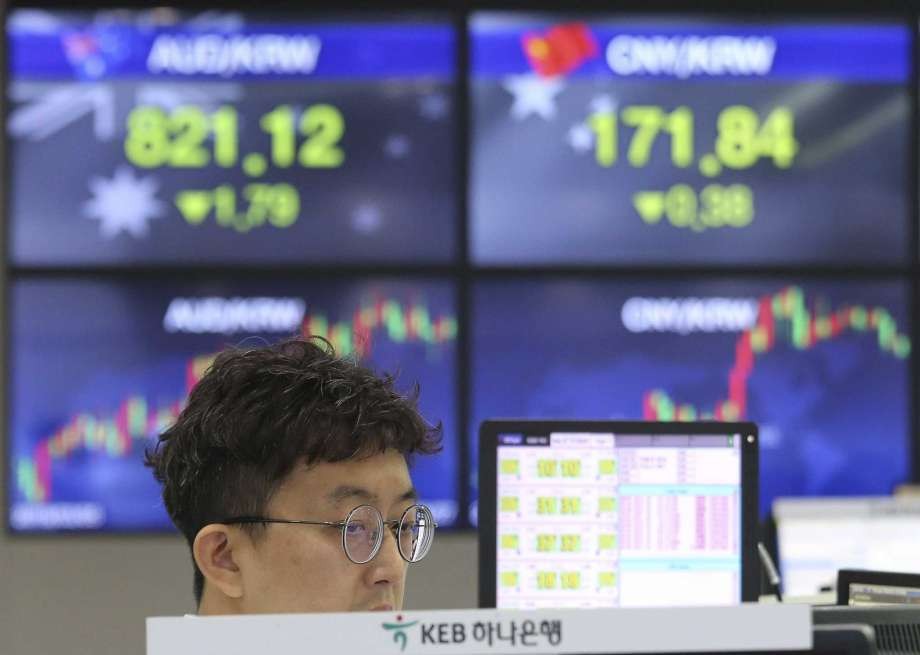 Οι ασιατικές αγορές παρασύρθηκαν αρνητικά από τη Wall Street