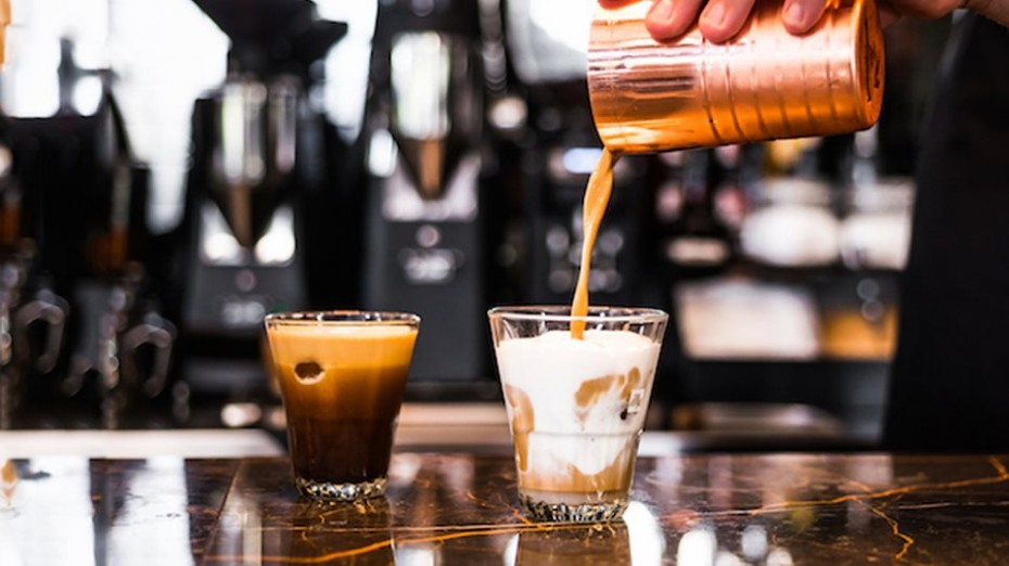 Τραγέλαφος (και) με τον ΦΠΑ σε καφέ, χυμούς και αναψυκτικά
