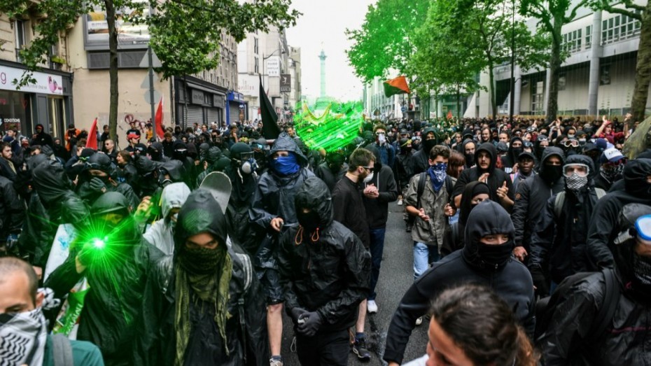Παρίσι: Ταραχές στην πορεία για την Εργατική Πρωτομαγιά