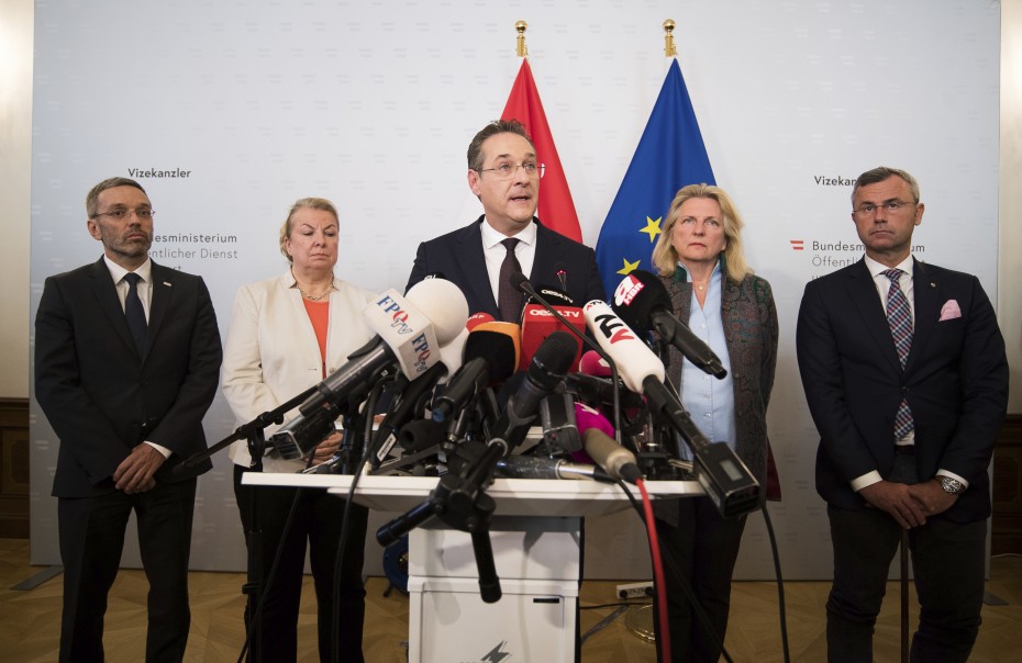 Αυστρία: Μετά το σκάνδαλο, μηνύσεις Κορυφής κατά του Τύπου