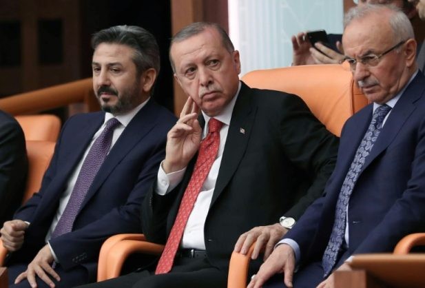 Εγκαταλείπουν τον Ερντογάν και φτιάχνουν δικό τους κόμμα