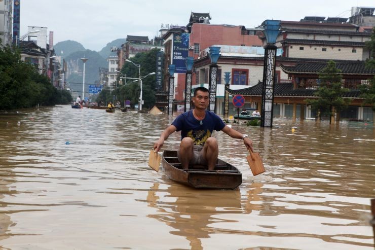 Τουλάχιστον 19 νεκροί από πλημμύρες στην Κίνα