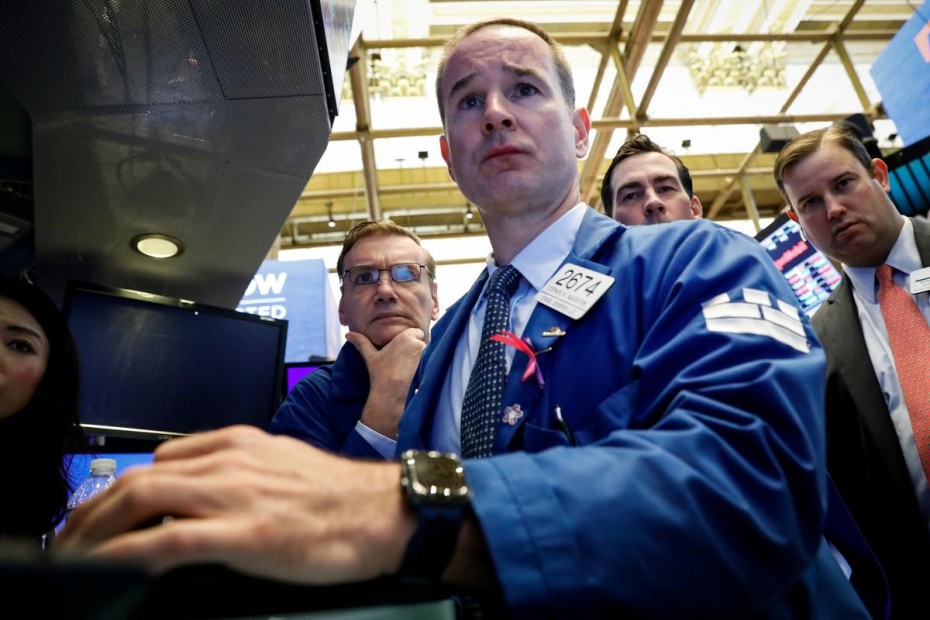 Η Wall Street «κρατά την ανάσα της» για τη Fed