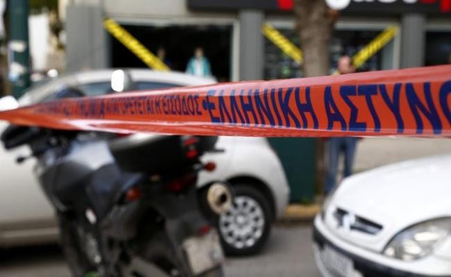 Άγνωστος πυροβόλησε στο κεφάλι άνδρα σε καφέ στο Περιστέρι