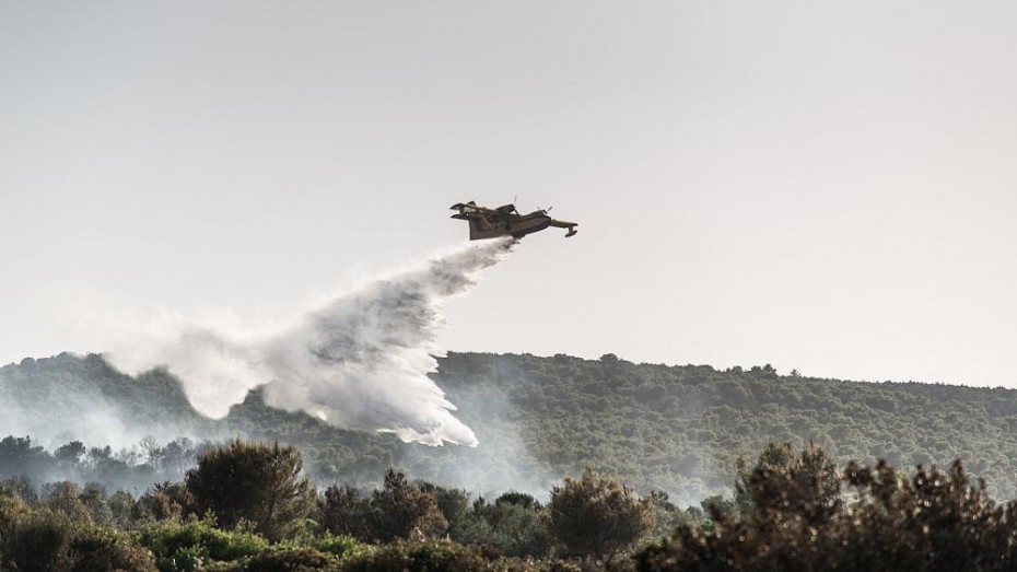Καθησυχάζει η ΓΓΠΠ για την πυρκαγιά στα Μανίκια της Εύβοιας
