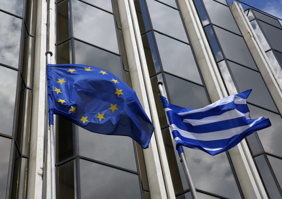 Νέες προειδοποιήσεις Κομισιόν για τα δημοσιονομικά της Ελλάδας