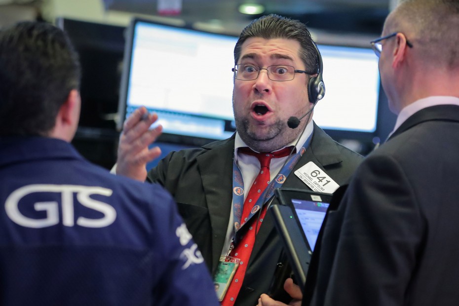 Κερδών συνέχεια στη Wall Street και για το ξεκίνημα της Τρίτης