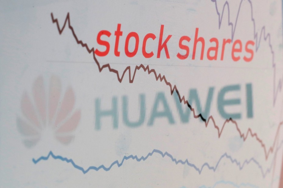 Τα σενάρια για τη Huawei «πληγώνουν» και πάλι τη Wall Street