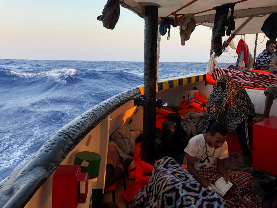 Κοντά στους 900 οι νεκροί πρόσφυγες στη Μεσόγειο το 2019