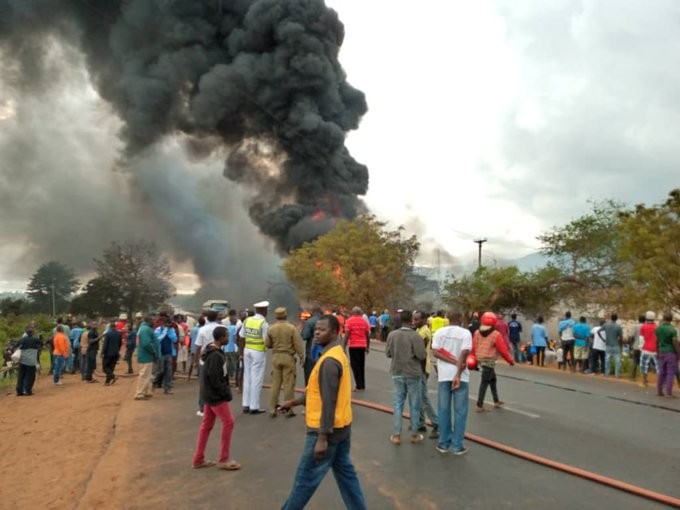 Τουλάχιστον 57 νεκροί από έκρηξη βυτιοφόρου στην Τανζανία