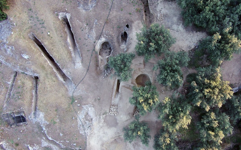 Δύο ασύλητοι τάφοι ανακαλύφθηκαν σε μυκηναϊκό νεκροταφείο στη Νεμέα