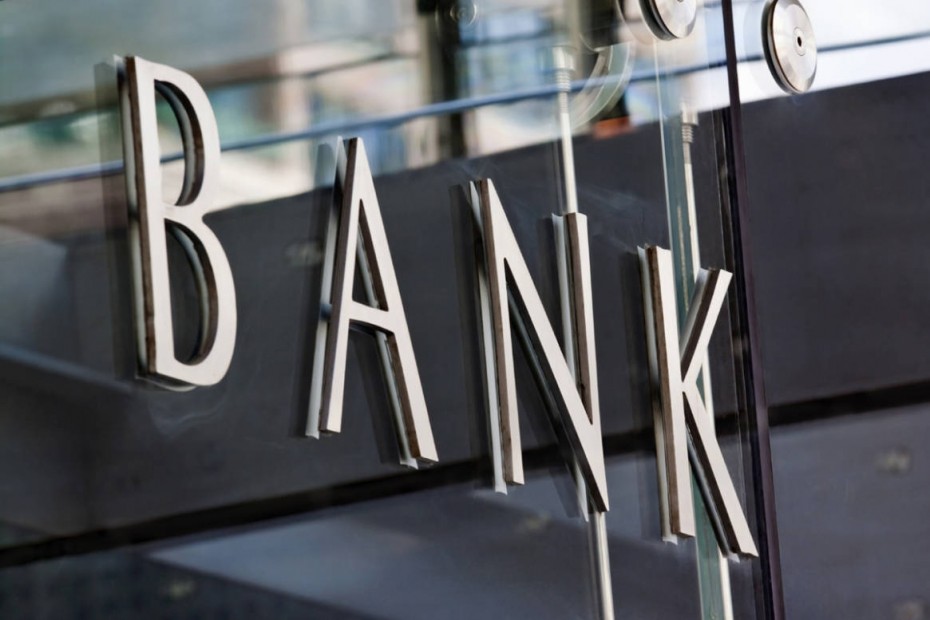 Ανεβάζει τις τιμές-στόχους για τα τραπεζικά «χαρτάκια» η IBG
