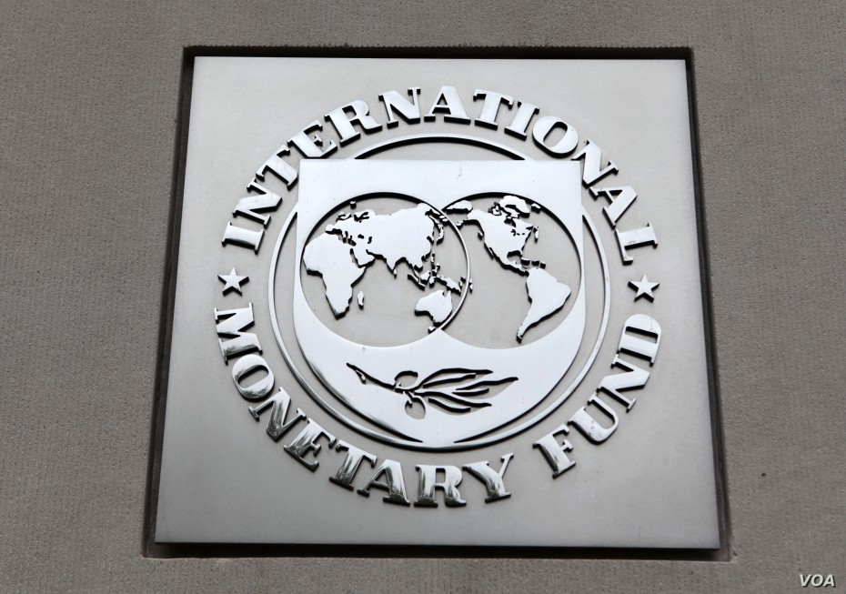 Μειωμένα πλεονάσματα ζητεί το ΔΝΤ και με τη «βούλα» 