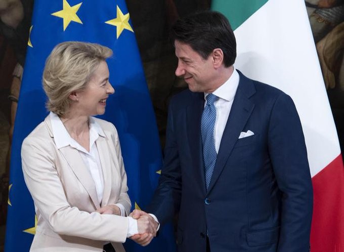 «Φρόνιμος» ο Κόντε απέναντι στην ΕΕ για την Ιταλία