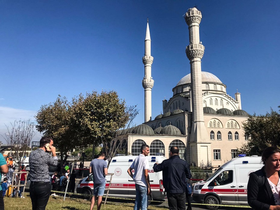 Οκτώ ελαφριά τραυματίες από το σεισμό στην Κωνσταντινούπολη