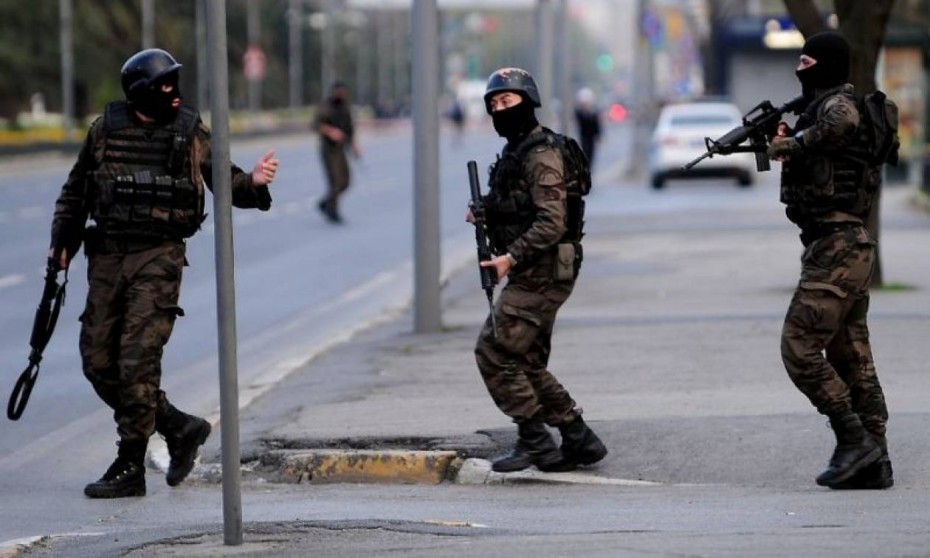 Συναγερμός στην Τουρκία: Τρομοκρατικό χτύπημα στα Άδανα