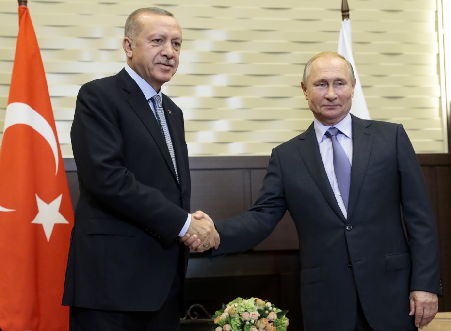Ρωσία και Τουρκία αναλαμβάνουν κοινές περιπολίες στη Συρία