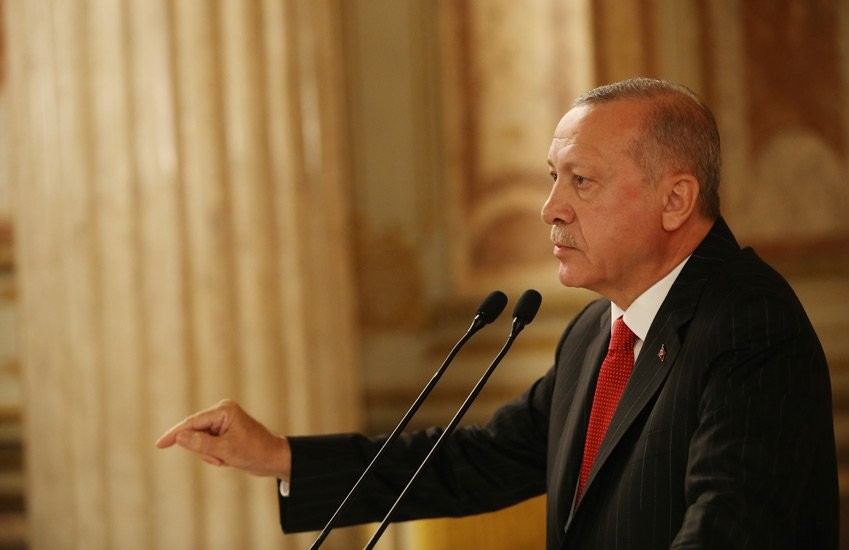 Ο Ερντογάν αψηφά ΗΠΑ και ΕΕ για την εισβολή - Τουλάχιστον 550 Κούρδοι νεκροί 