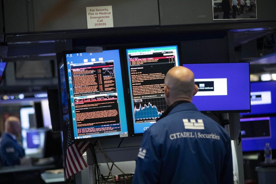 Ο εμπορικός πόλεμος δοκιμάζει τη Wall Street την Τρίτη