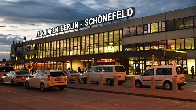 Συναγερμός σε αεροδρόμιο του Βερολίνου - Εντοπίστηκε βόμβα του Β'ΠΠ
