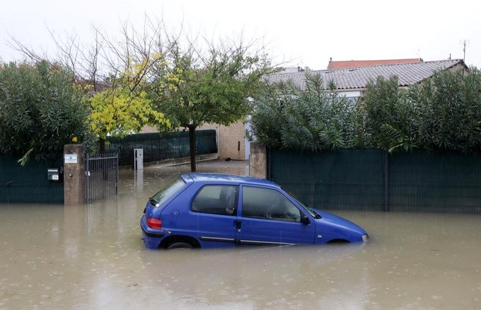 Τουλάχιστον 2 νεκροί από πλημμύρες στη Γαλλία