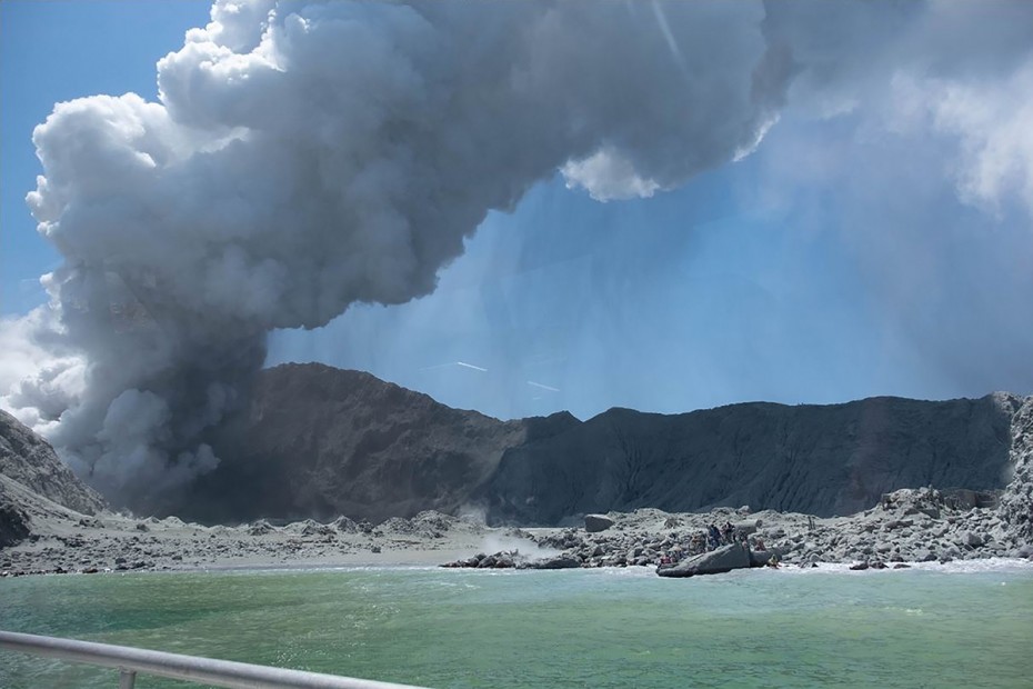 Έως και 50 νεκροί από την έκρηξη του ηφαιστείου στη Ν. Ζηλανδία