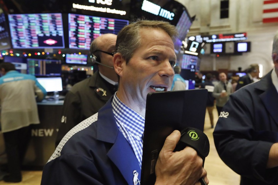Προς νέα ιστορικά υψηλά η Wall Street την Τετάρτη