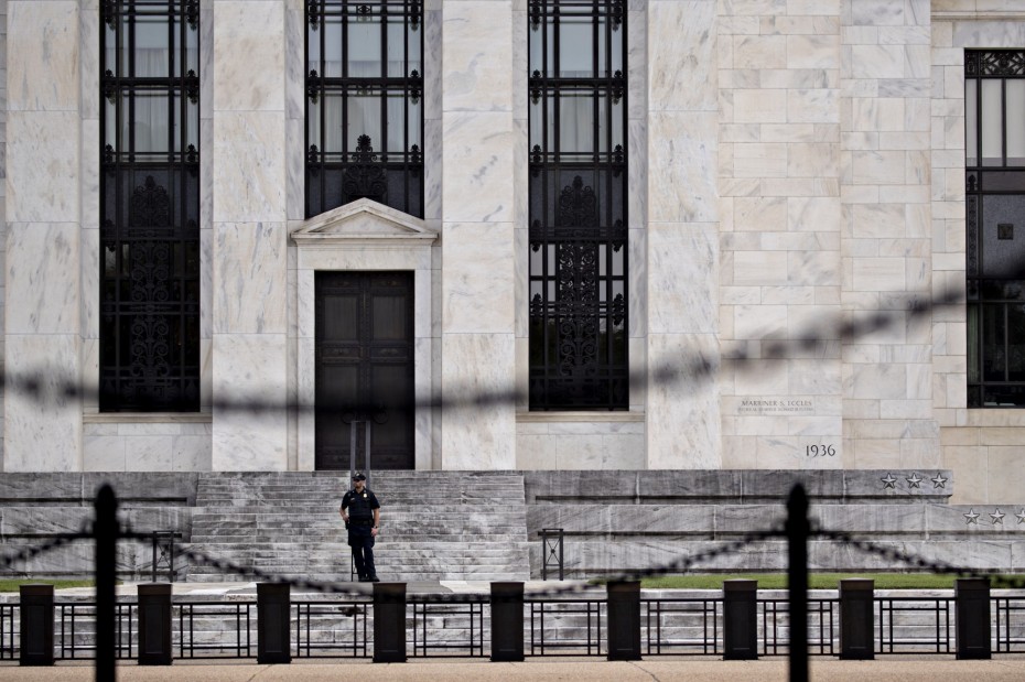 Σταθερά τα επιτόκια της Fed - Θετικές οι προβλέψεις για την αμερικανική οικονομία