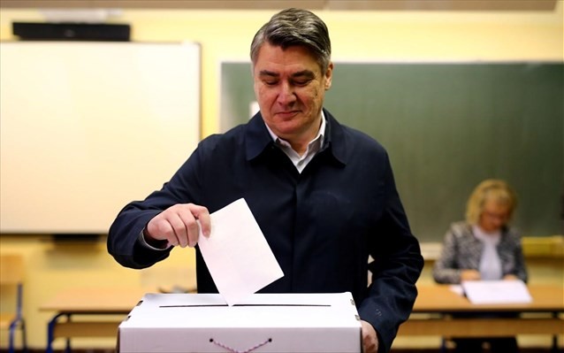 Οι Κροατές στις κάλπες για το δεύτερο γύρο των προεδρικών εκλογών