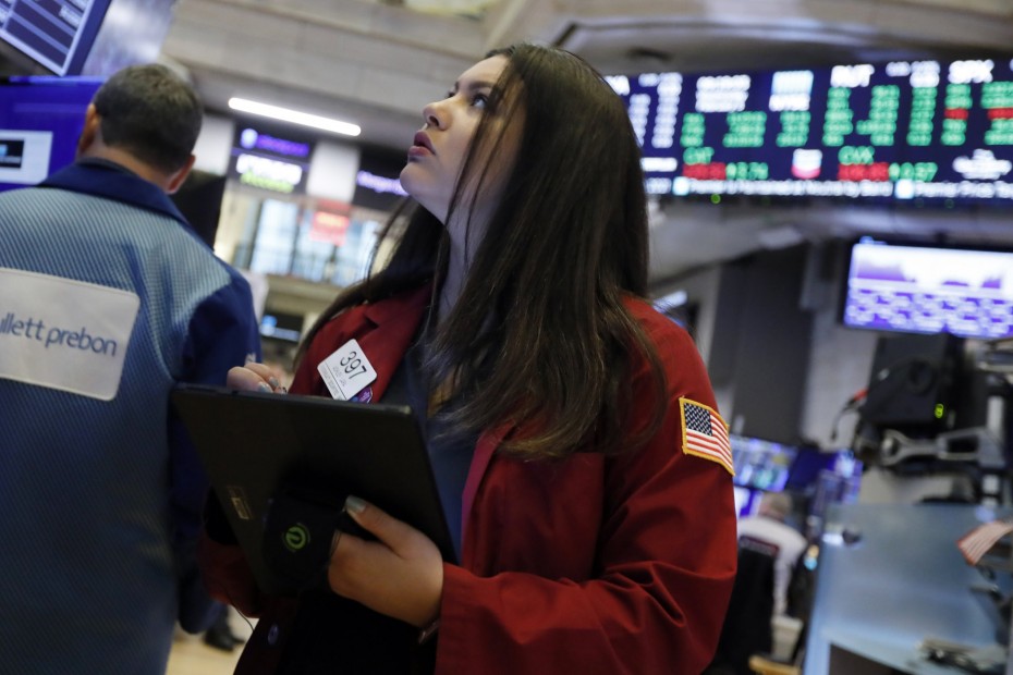 Προς νέα ρεκόρ ξεκίνησε η Wall Street την Πέμπτη