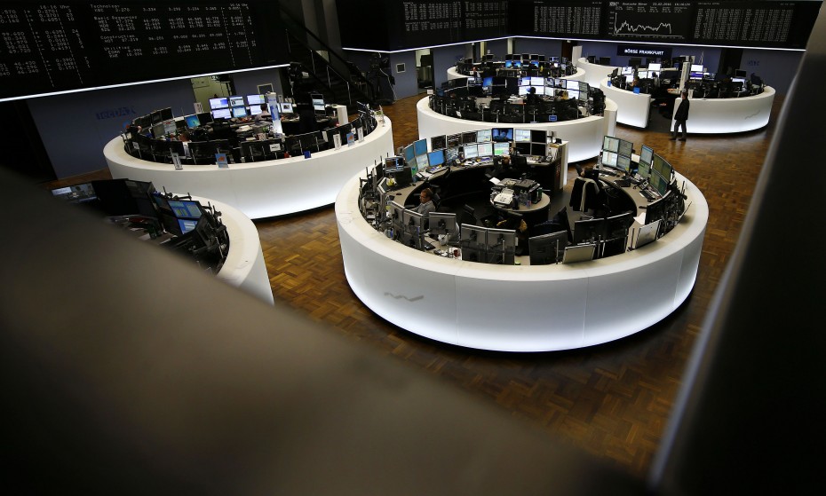 «Βαρίδι» ο κοροναϊός για τις ευρωαγορές - Σε ελεύθερη πτώση η μετοχή της Credit Suisse